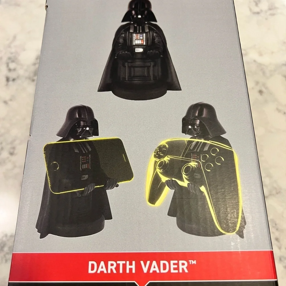 Star Wars Darth Vader Cable Guys Game Controller and Phone Holder Station New!